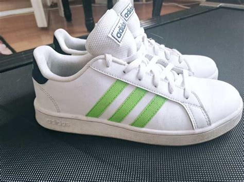 adidaksen kengät